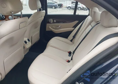 2019 Mercedes-Benz E 300 4Matic from USA, damaged, VIN WDDZF4KB7KA670806